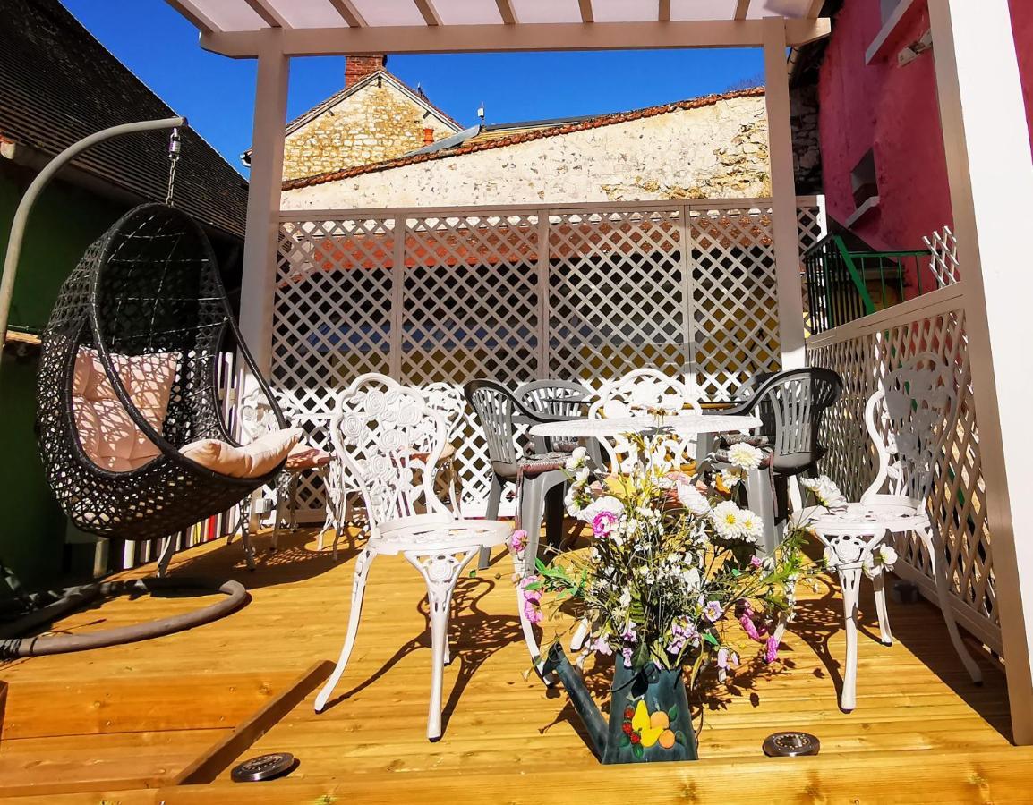 Le Coin Des Artistes Bed & Breakfast Giverny Dış mekan fotoğraf