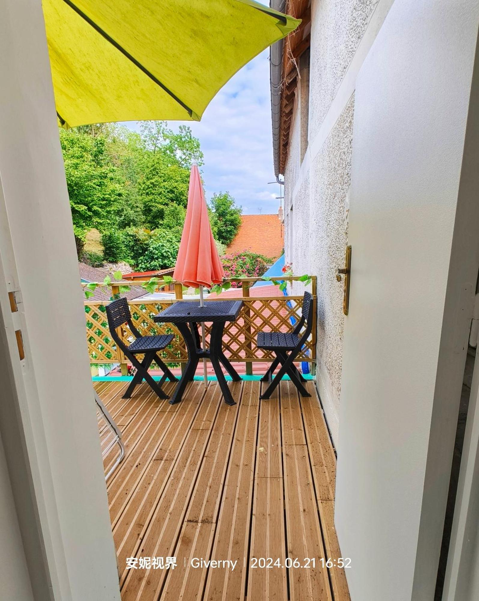 Le Coin Des Artistes Bed & Breakfast Giverny Dış mekan fotoğraf